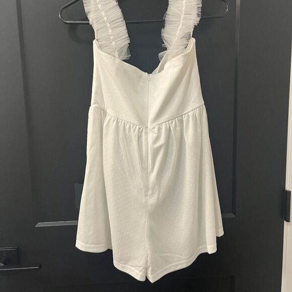 NWT Lulu's White Romper with Tulle Accents Bridal/Graduation Size Small - Picture 5 of 6